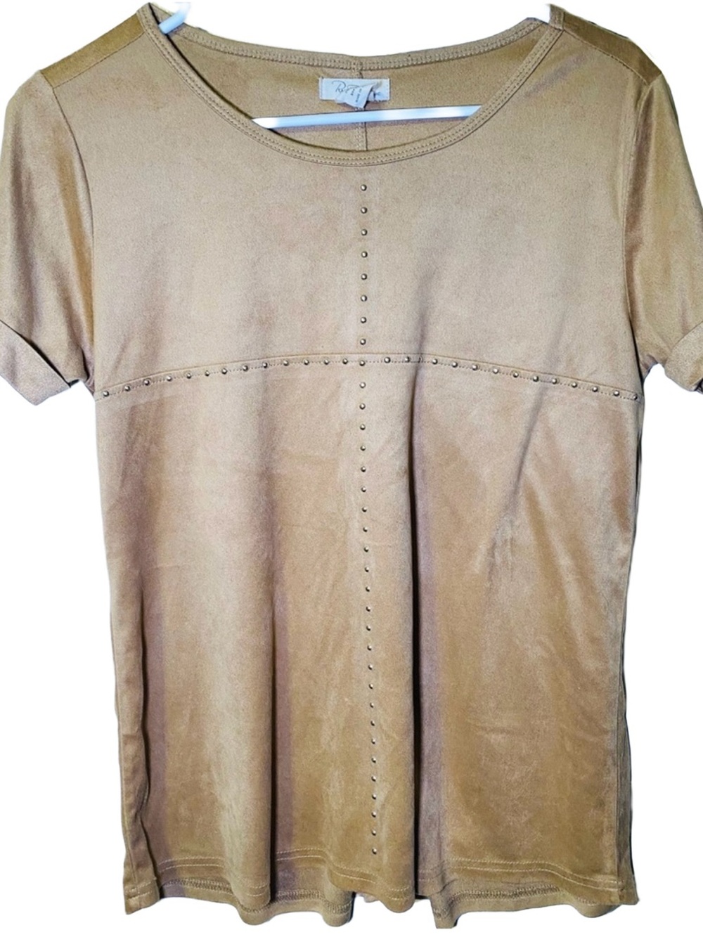 Rae Republic Brownish Gold Soft Cozy Faux Suede Studs Cuff Short Sleeve Top, M
